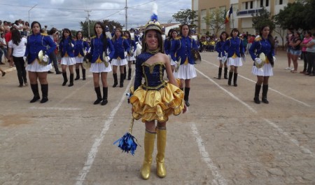 Desfile Cívico do 07 de setembro de 2013 em Zabelê.